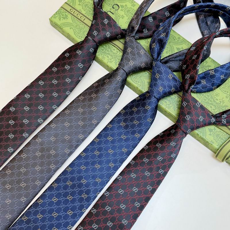 Gucci Tie hm40